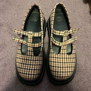 Urban Outfitters Plaid Mary Jane Platform Shoes in Beige, Black, Burgundy